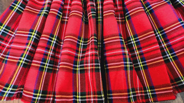 Red Tartan Plaid Girls Skirt: High-Waisted Christmas Skirt