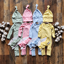 Bamboo Baby Romper Set: Newborn Preemie Outfit with Hat & Headband