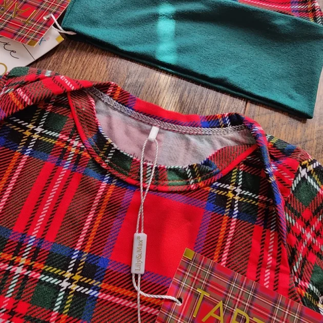 NEW- Bamboo Christmas baby knotted gown, Christmas plaid Tartan baby boy girl unisex gown, Tartan Collection bamboo baby knotted gown